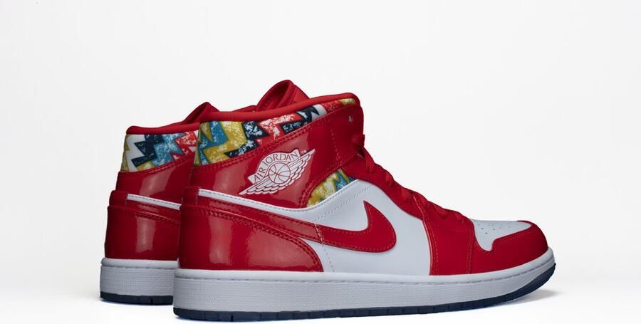 Nike Air Jordan wmns AIR JORDAN 1 MID 'BARCELONA SWEATER RED PATENT' DC7294 - Foto 18