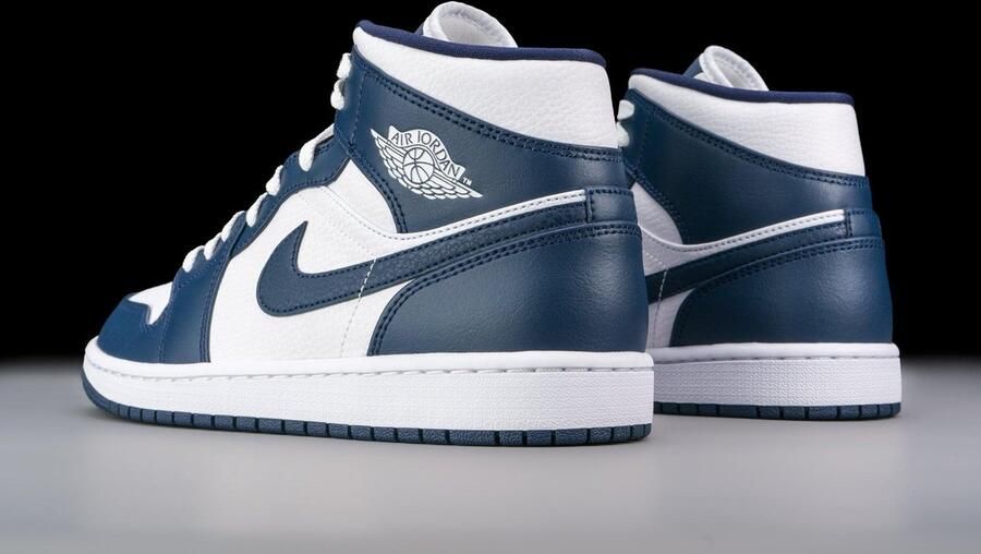 Nike Air Jordan wmns Nike Air Jordan 1 Mid White Metallic Gold Obsidian 554724 - Foto 5