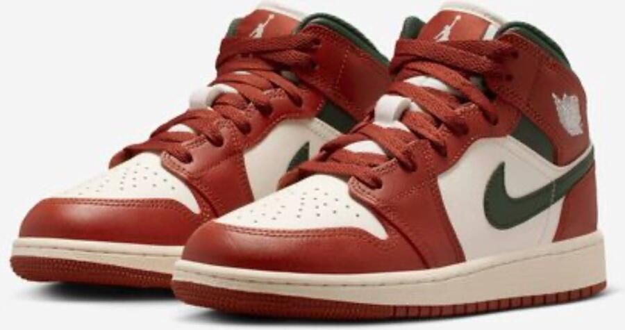 Nike Air Jordan 1 Mid Schoenen voor Junior”
