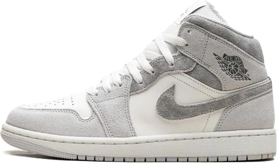 Nike Air Jordan 1 Mid SE 'Neutral Grey'
