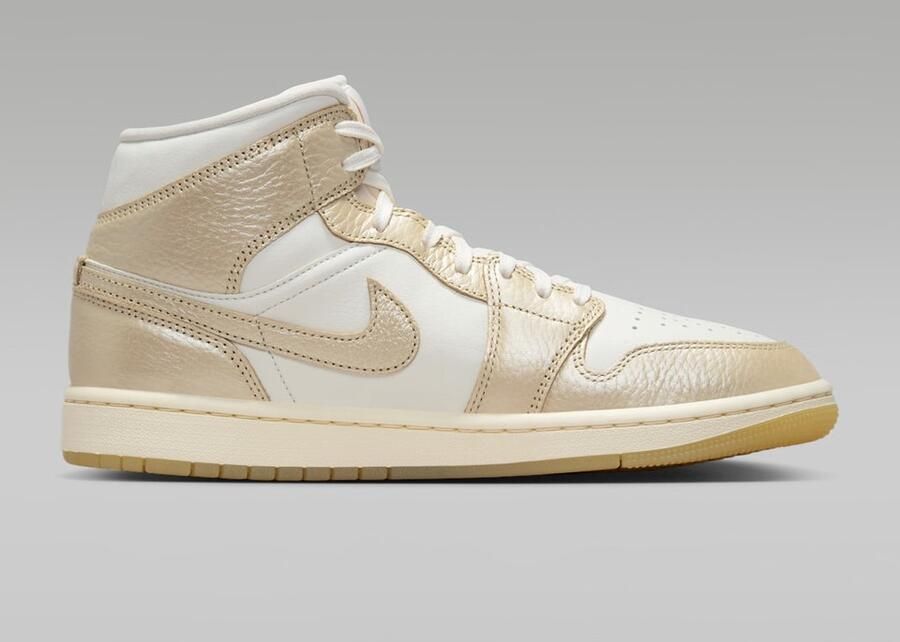 Nike Air Jordan 1 Mid Sneaker Wit Goud Dames Special Edition