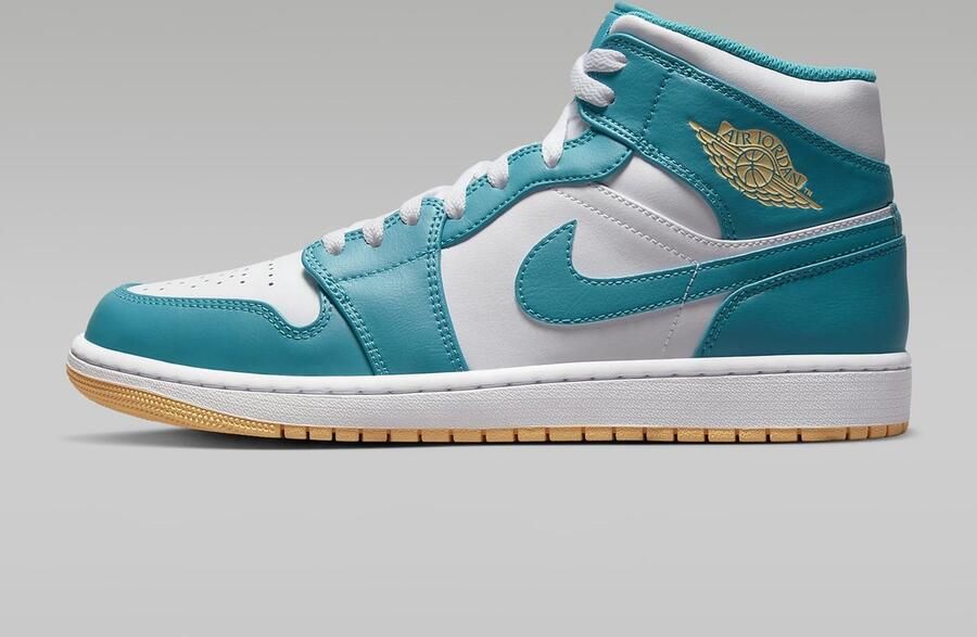 Nike Air Jordan 1 Mid Sneakers Heren Aquatone Wit Celestial Gold