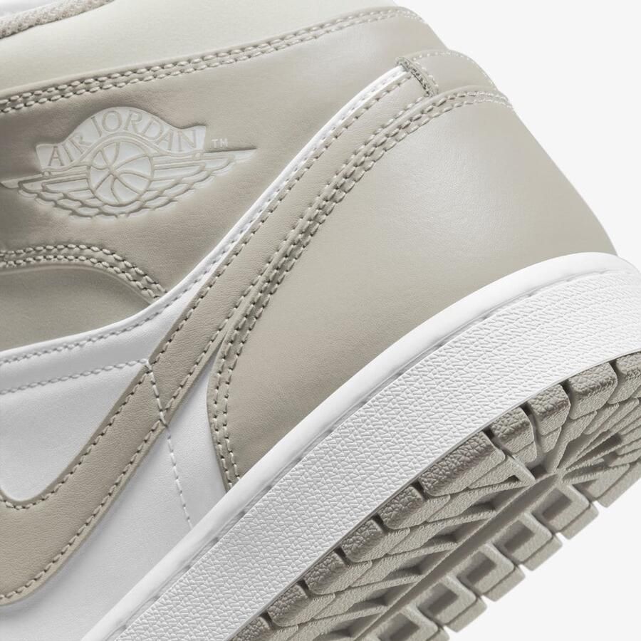 Nike Air Jordan 1 Mid Sneakers Unisex Linen - Foto 3