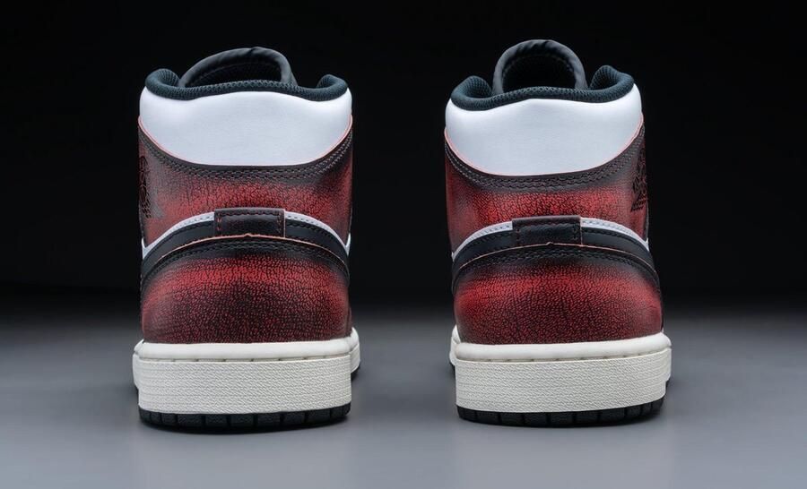 Jordan Air 1 Mid Se Black Infrared 23 White Sail Schoenmaat 40 1 2 Sneakers DV9565 006 - Foto 8