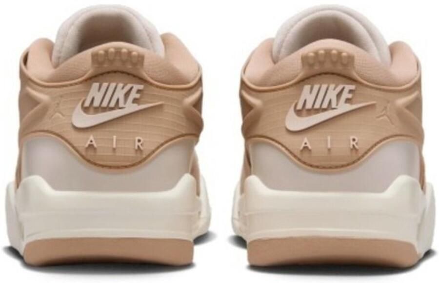 Nike Air Jordan 4 RM dames sneakers beige