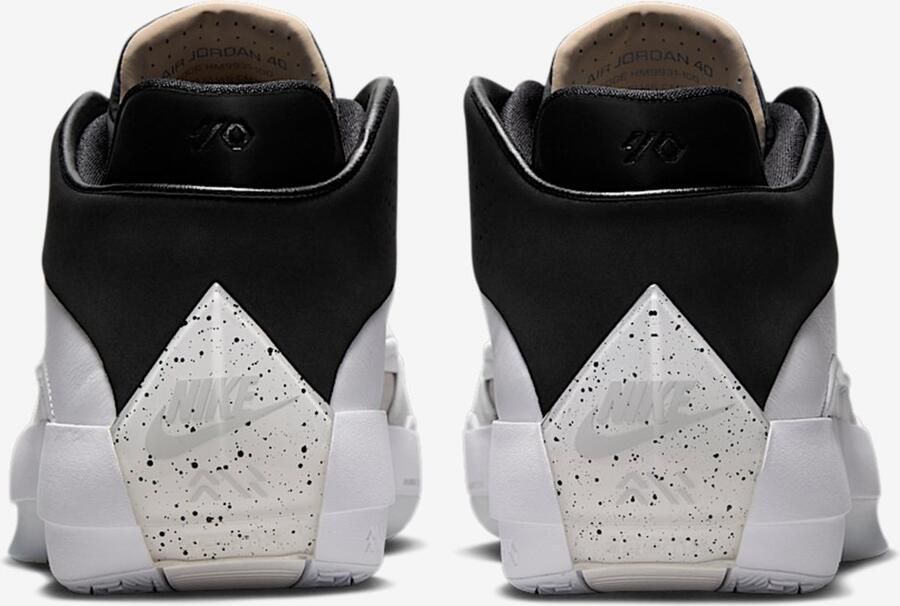 Nike Air Jordan 40 'The Classic' White Black Vast Grey Wit Zwart Air Jordan Basketbal Unisex Sneakers