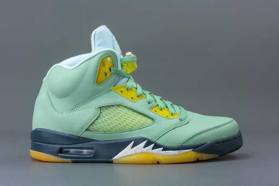 Jordan Air 5 Retro Jade Horizon Desert Sand Light Silver Schoenmaat 42 1 2 Sneakers DC7501 300