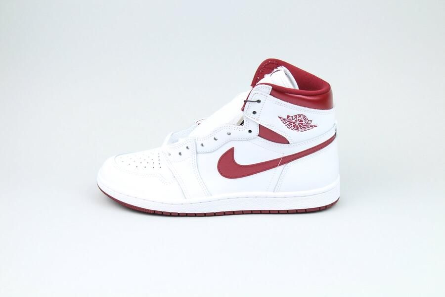 Jordan Metallic Burgundy High 85 Sneakers White Dames