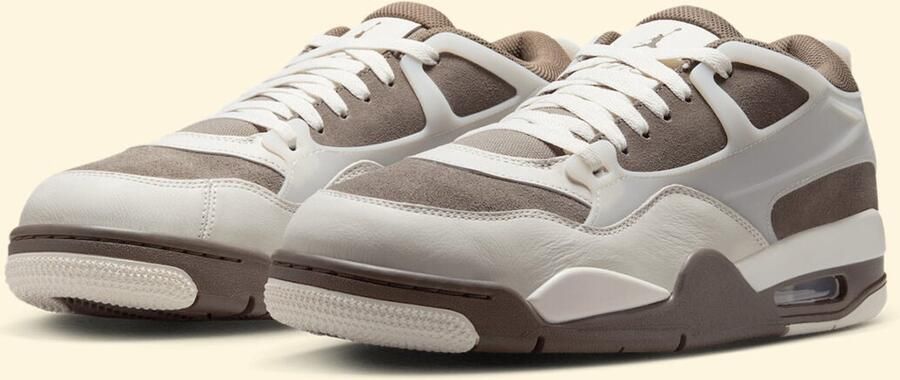 Jordan Air 4 RM Basketball beige Schoenen