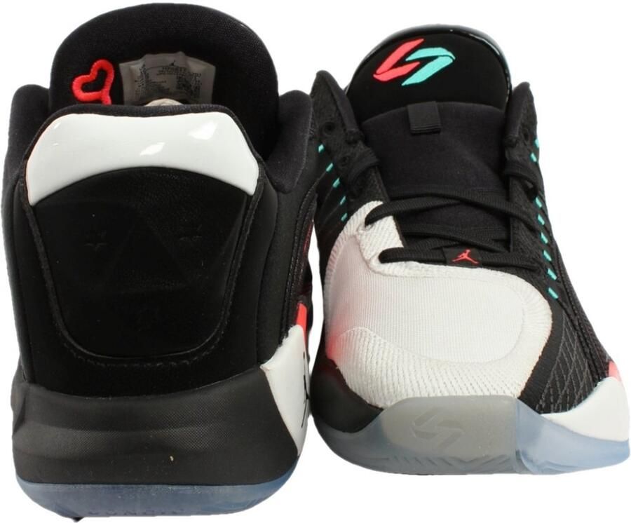 Nike Jordan sneakers maar