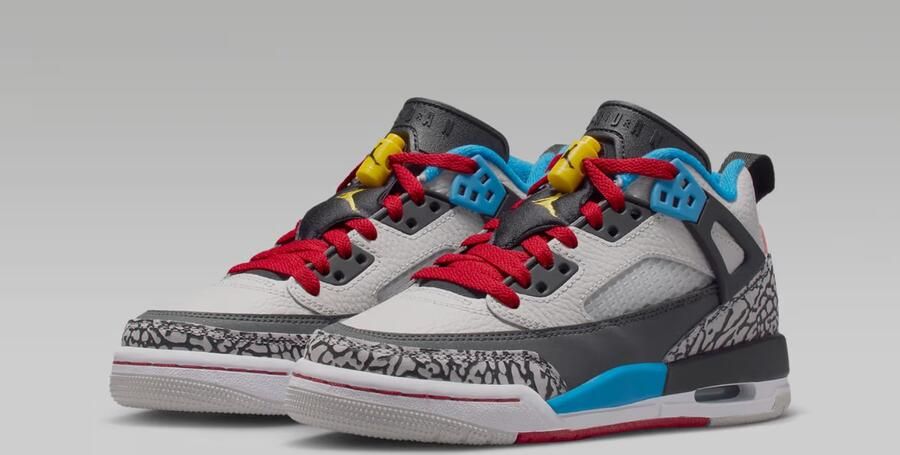 Nike Jordan Spizike Low SE Schoenen voor Junior “