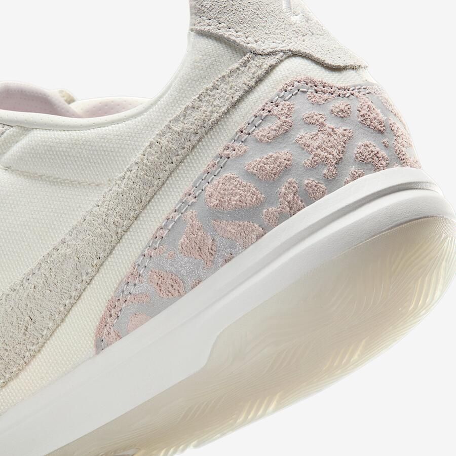 Nike Jordan Tiempo Streetgato SE Phantom Infrared 23 Sail Tiempo Zaalvoetbal Heren Sneakers voor Mannen
