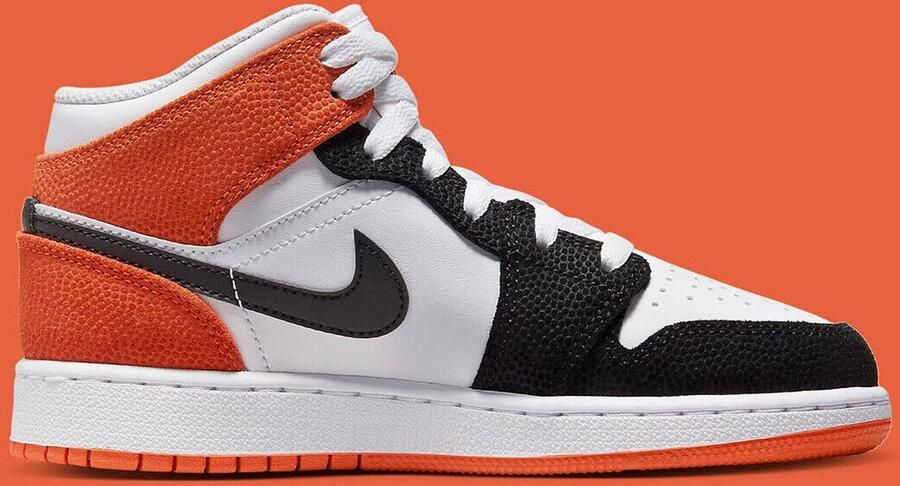 Nike Sneakers Air Jordan 1 Mid Special Edition Black Orange Floral - Foto 2