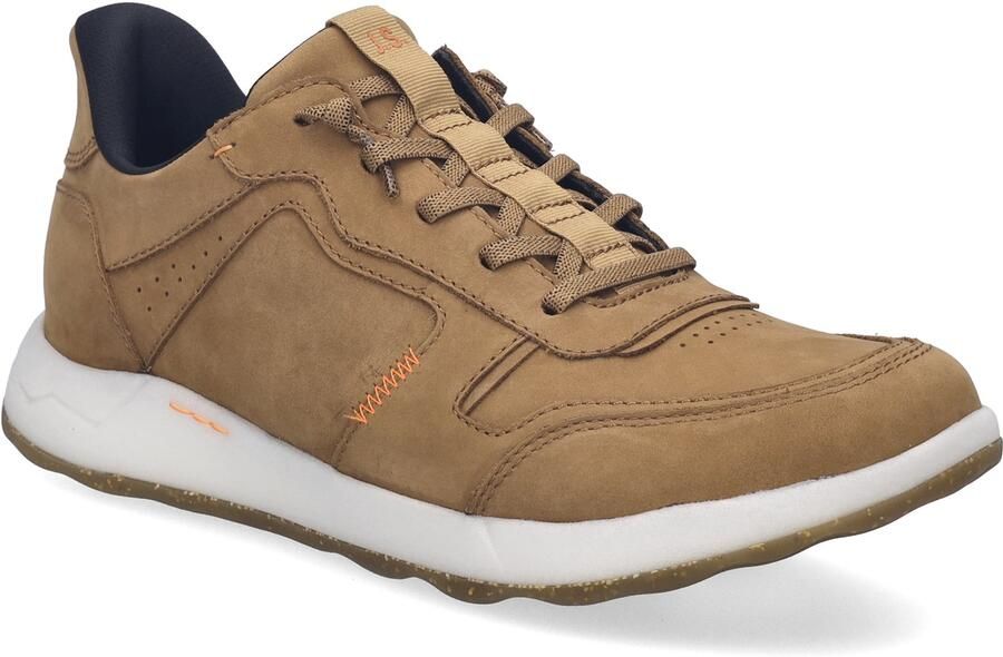 JOSEF SEIBEL Sneakers laag 'Clint 03' sepia