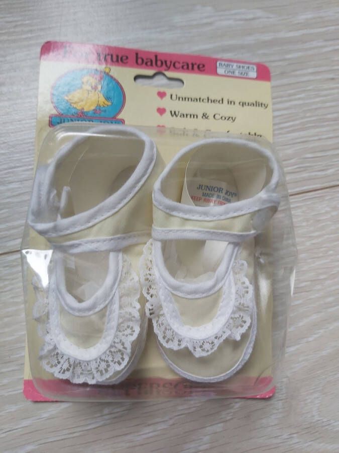 Junior joy Babyschoenen Geel wit Met Kant