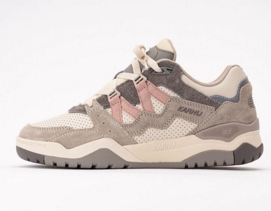 Karhu Fusion XT Adobe Rose Sneakers Roze