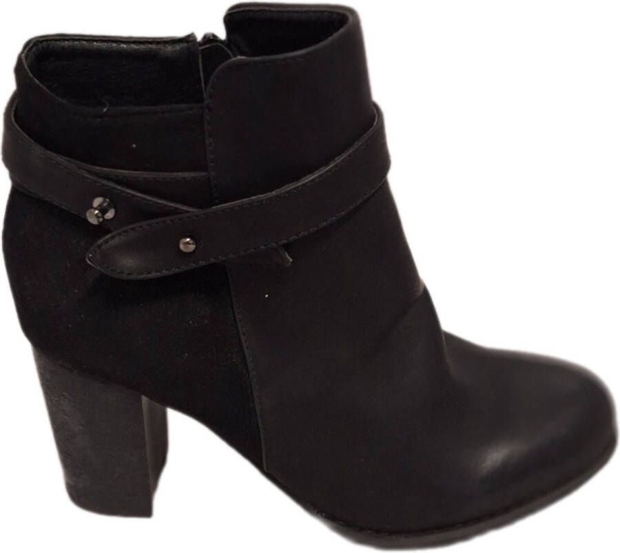 Kayla -ENKELLAARSJE-LEDRLOOK-BLACK-SIERRIEMPJE-HAK