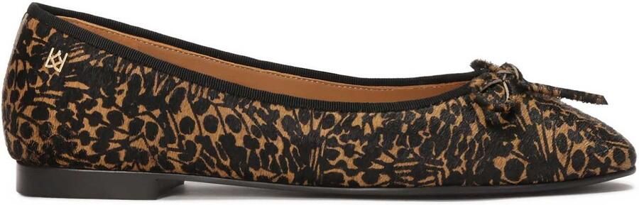 Kazar Ballerinas with natural bristles