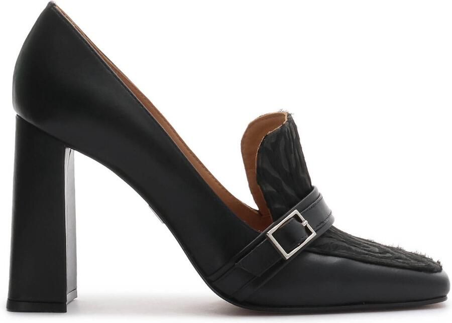 Kazar Zwarte stiletto pumps met dierenprintaccenten.Dit product valt groot uit.