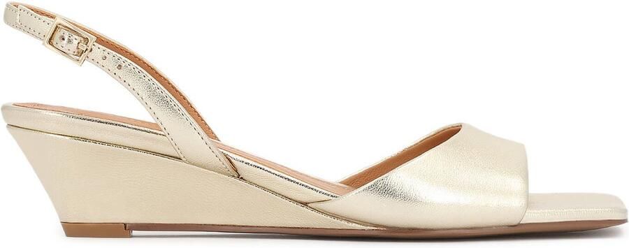 Kazar Gold sandals on a low heel in natural leather