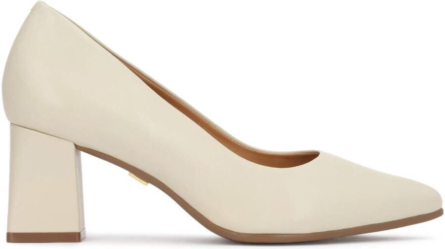 Kazar Leather pumps with a wide heel