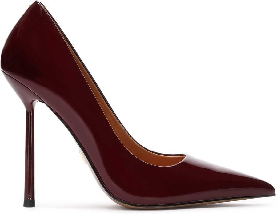 Kazar Maroon patent leather pumps