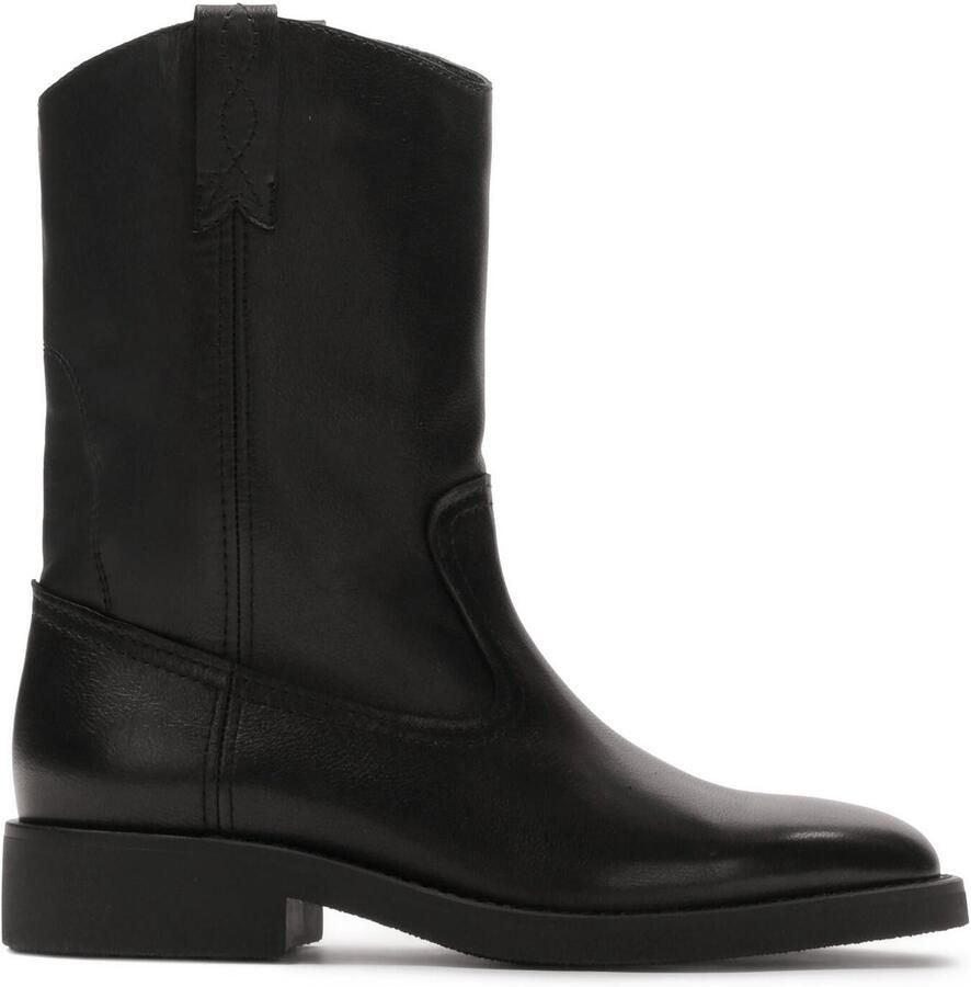 Kazar Slip-on black leather boots