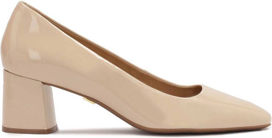 Kazar Lacquered beige pumps with a wide heel
