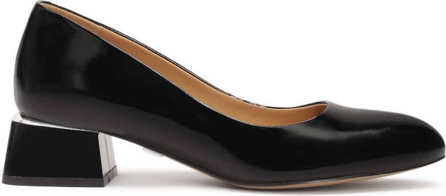 Kazar Lacquered pumps with low wide heel