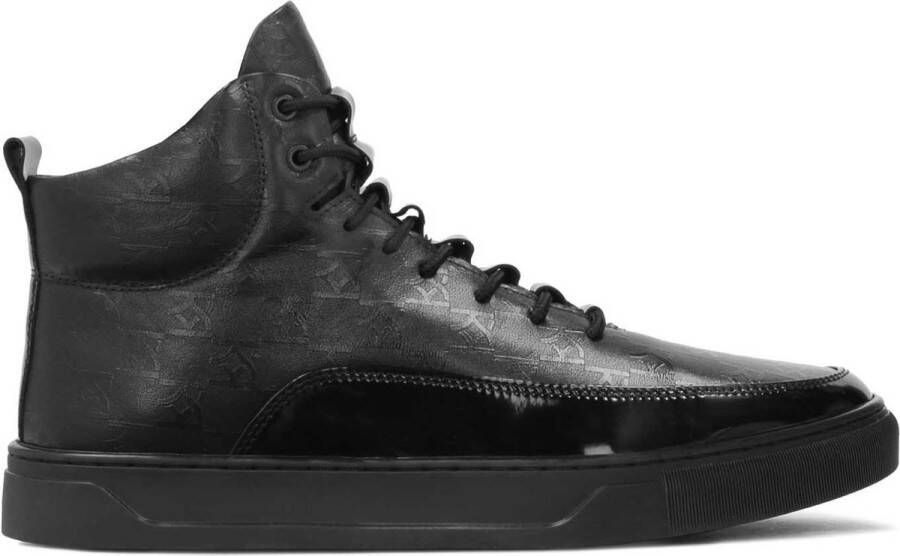 Kazar Mannen hoge zwarte nubuck sneakers versierd met monogrammen