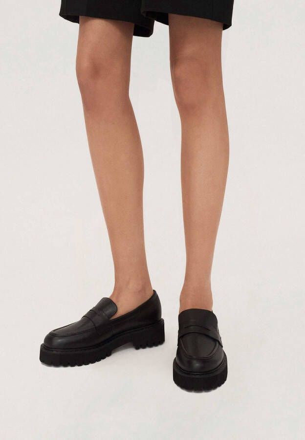 Kazar Zwarte Leren Casual Schoenen met Dikke Zool Black Dames
