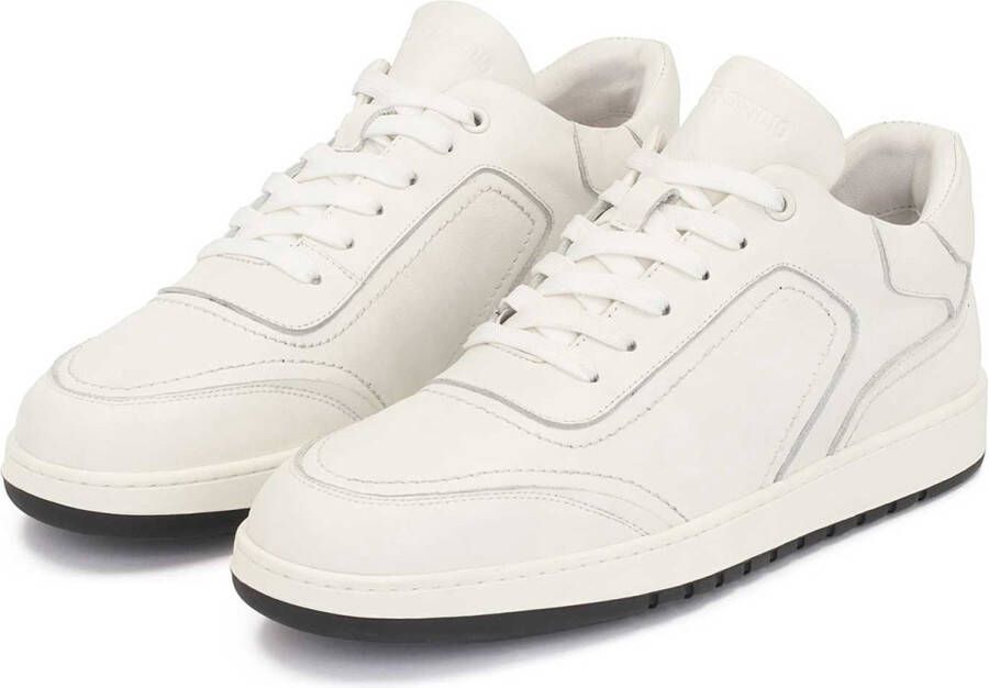 Kazar Herenstudio witte leren sneakers versierd met draden White Heren