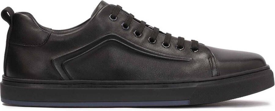 Kazar Zwarte sneakers voor heren met een uitpuilend patroon in reliëf