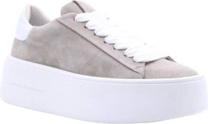 Kennel & Schmenger Trendy Sneakers voor Vrouwen Beige Dames