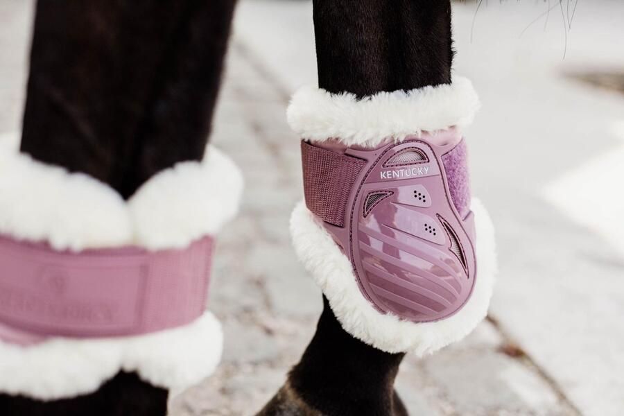 Kentucky Horsewear Protection des jambes Old Rose Model: Vegan Sheepskin Young Horse Fetlock Boots