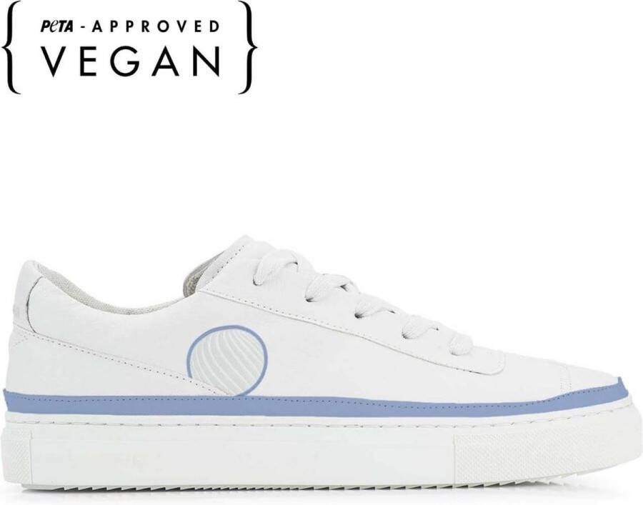 Komrads vegan sneakers APLS Maça Low Soft Blue Schoen uit duurzaam en gerecycleerd materiaal Wit