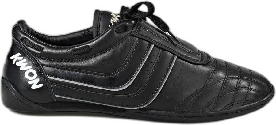 KWON Tae do schoenen