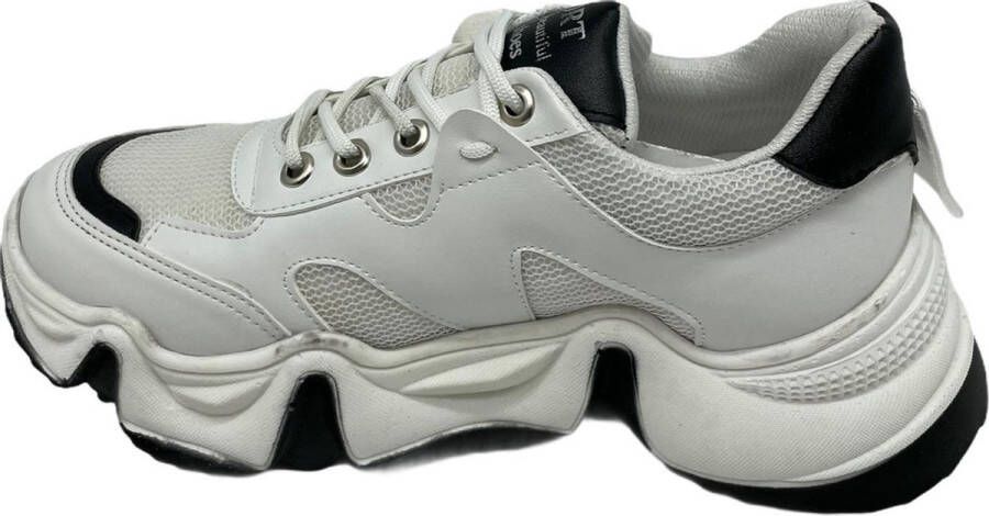 La Pèra Sport Sneaker wit met grove zool Dames