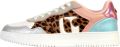 Le temps des cerises Lage sneakers met veters van Izia - Beige