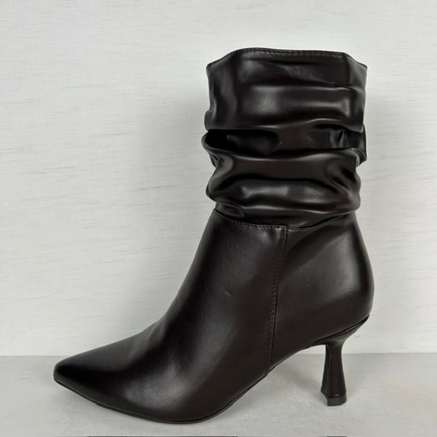 Leatherlook slouchy laarsjes met elegant design bruin