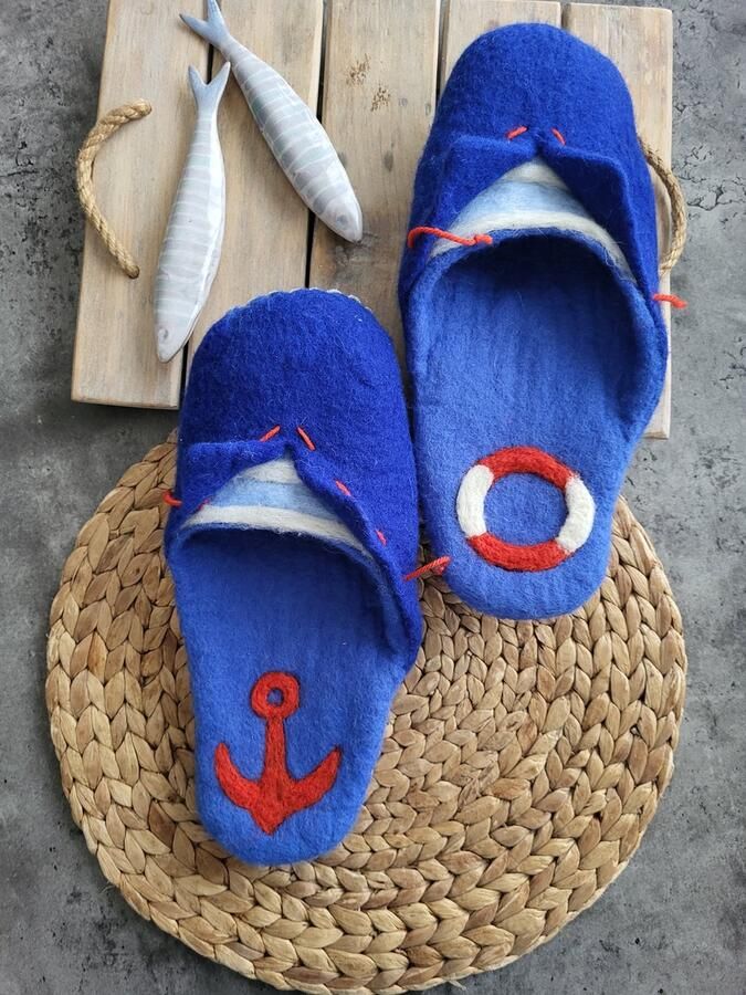 Lilly Bellule Handmade wool slippers felted wool slippers funny gift home shoes from wool wol sloffen wol pantoffels