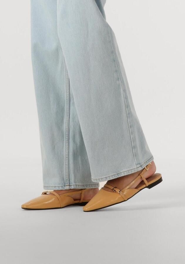 LINA LOCCHI Slingbacks Dames 010-22 Maat: 39 Materiaal: Lakleer Kleur: Beige - Foto 3