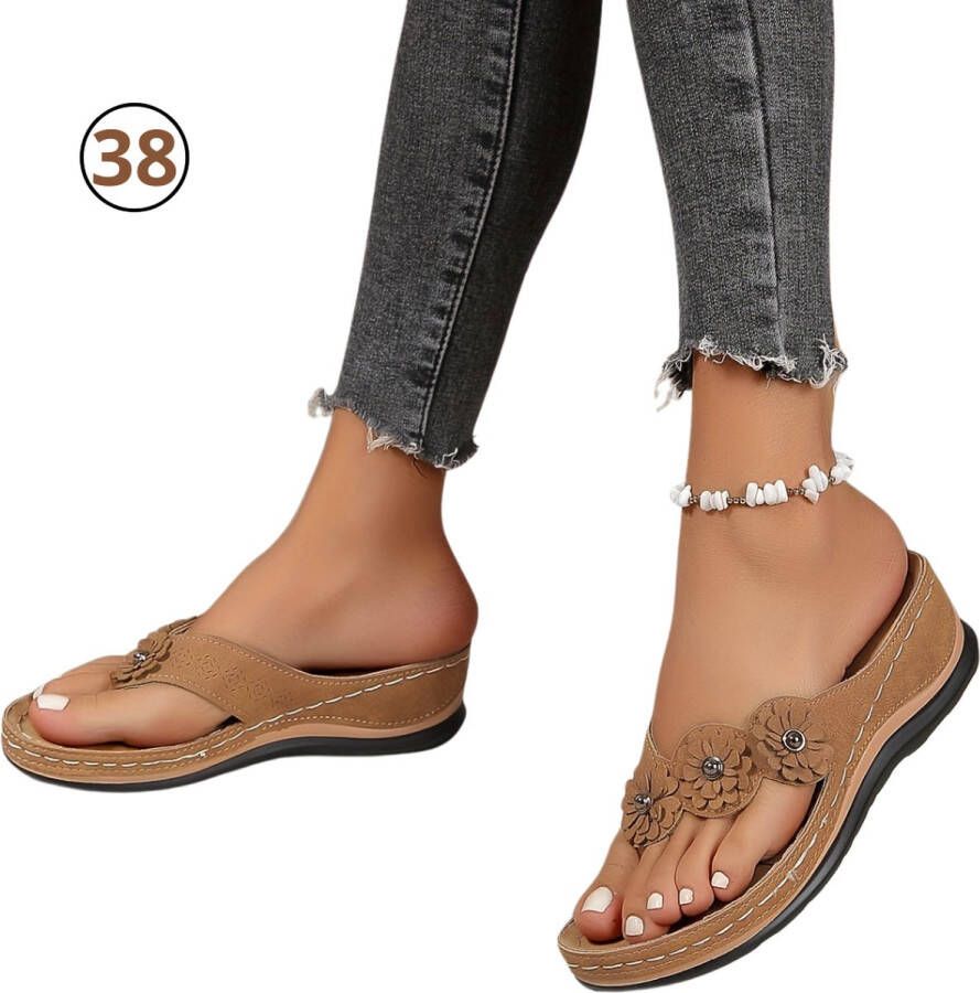 Livano Comfortabele Slippers Badslippers Teenslippers Anti-Slip Slides Flip Flops Stevig Voetbed Donkerbruin