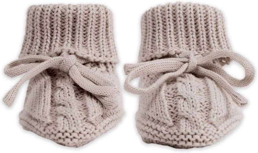 Lodger Babyslofjes crème kabel design gebreide slofjes