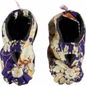 Lucky Wang NY Japanse Babyslofjes paars met bloesem Fleece gevoerd one size