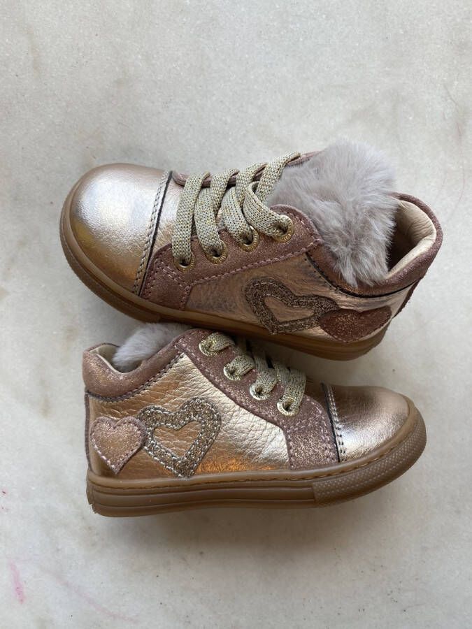 Lunella eerste stap sneaker roze hartjes