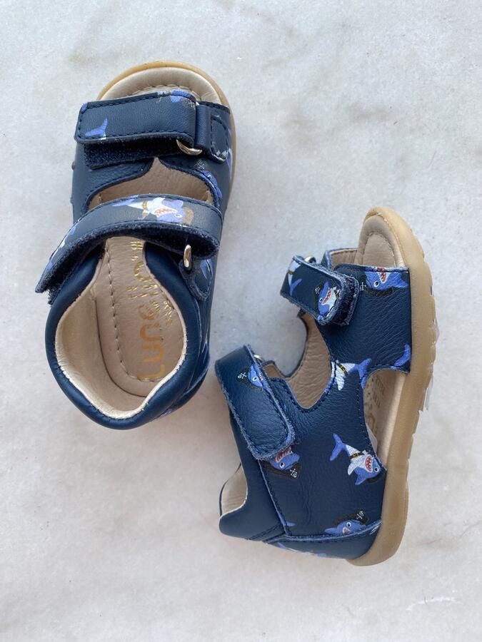 Lunella jongenssandaal