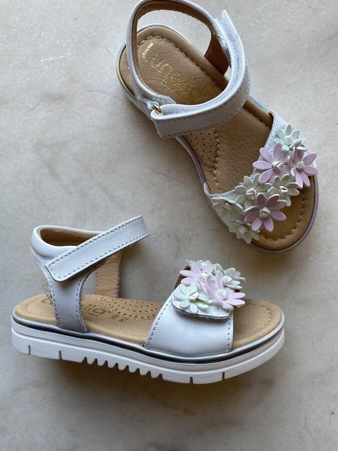 Lunella sandaal magische bloemen