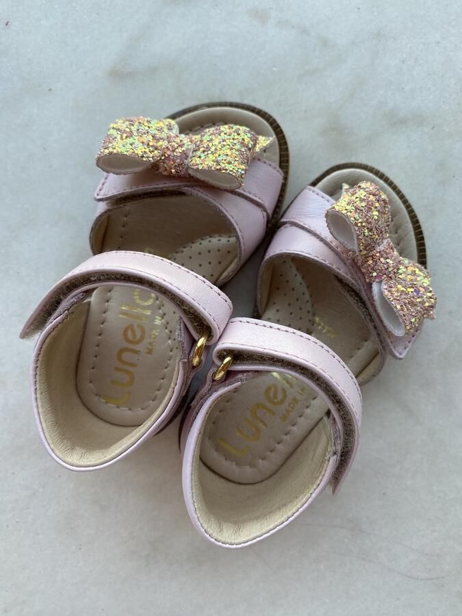 Lunella sandaal roze met hiel