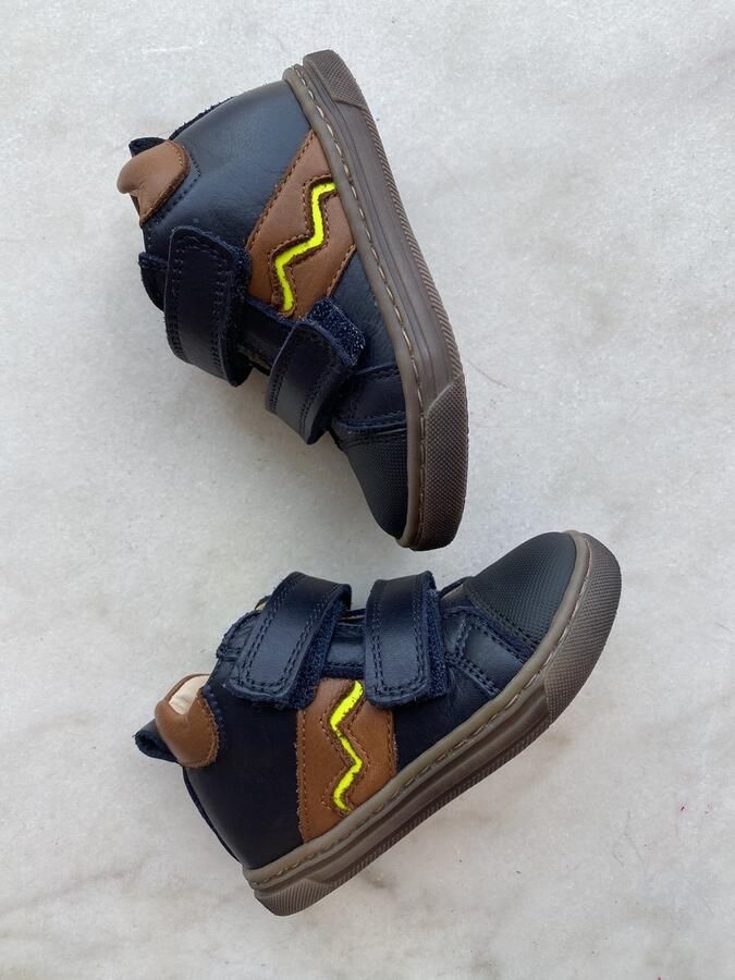 Lunella velcro sneaker